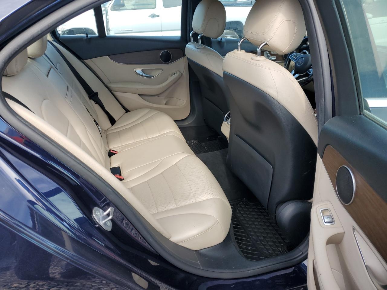 Mercedes-Benz C-Class 300 4matic