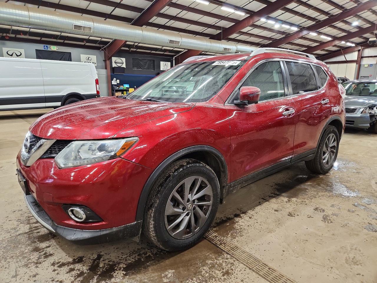 Salvage Nissan Rogue Image