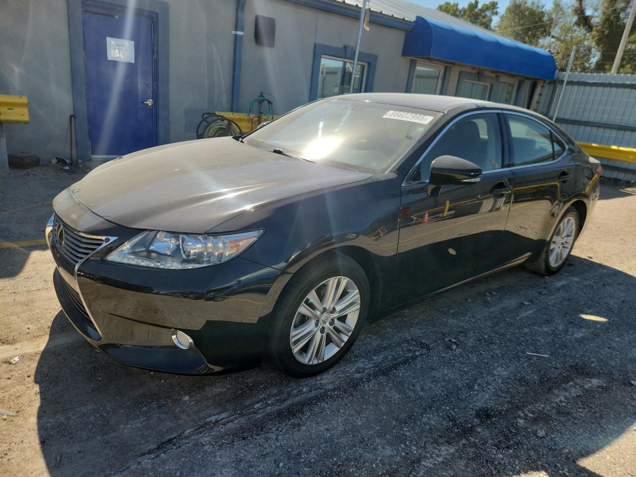 Salvage Lexus Es Image