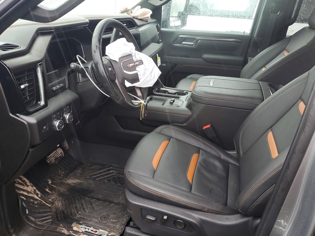 GMC Sierra K2500 At4