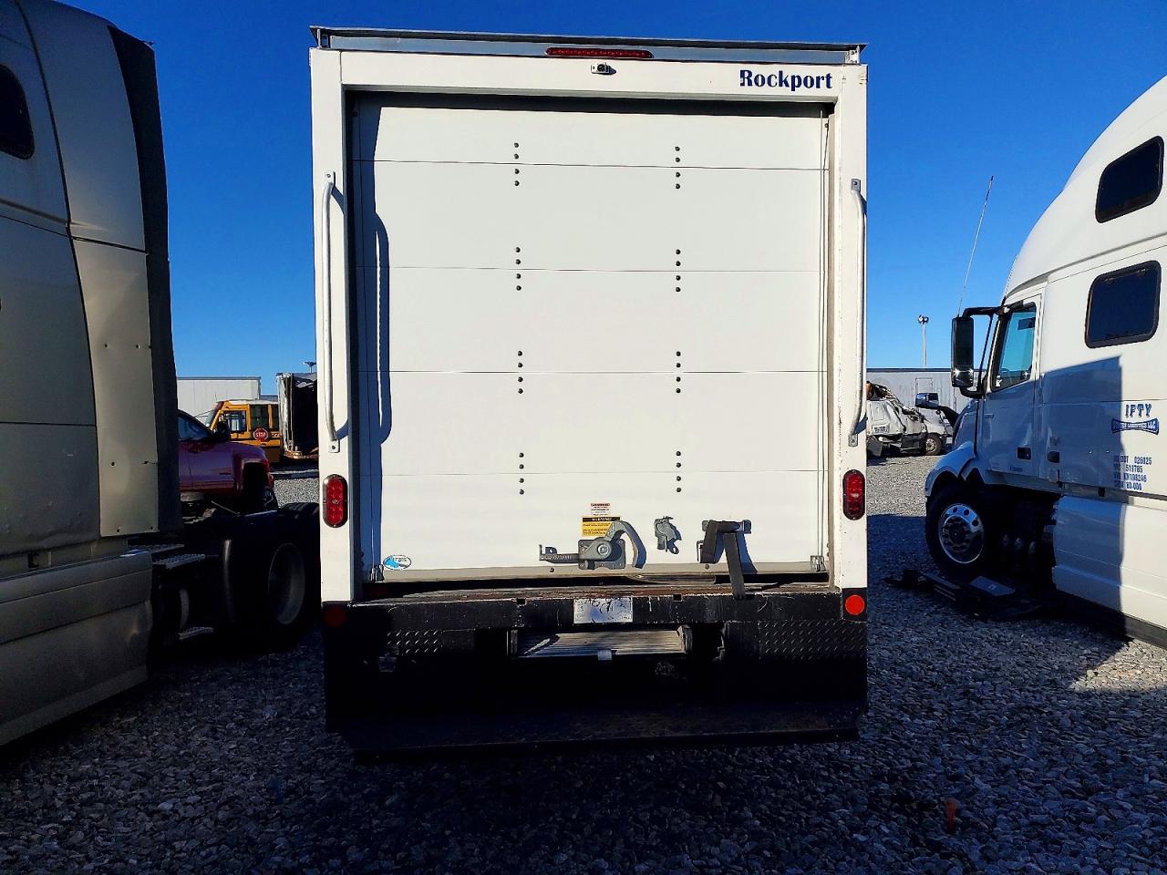 Ford Econoline E350 Super Duty Van