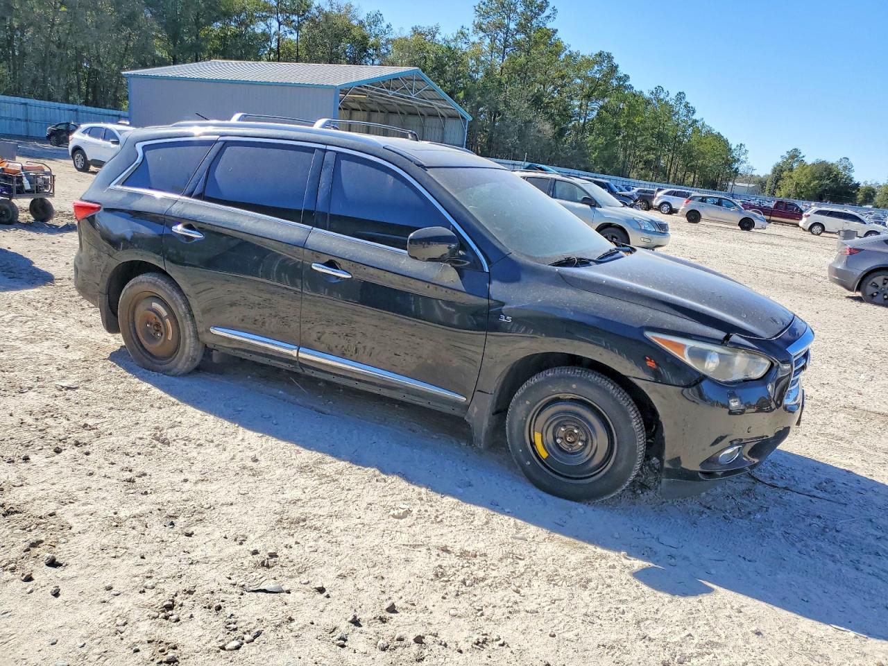 INFINITI Qx