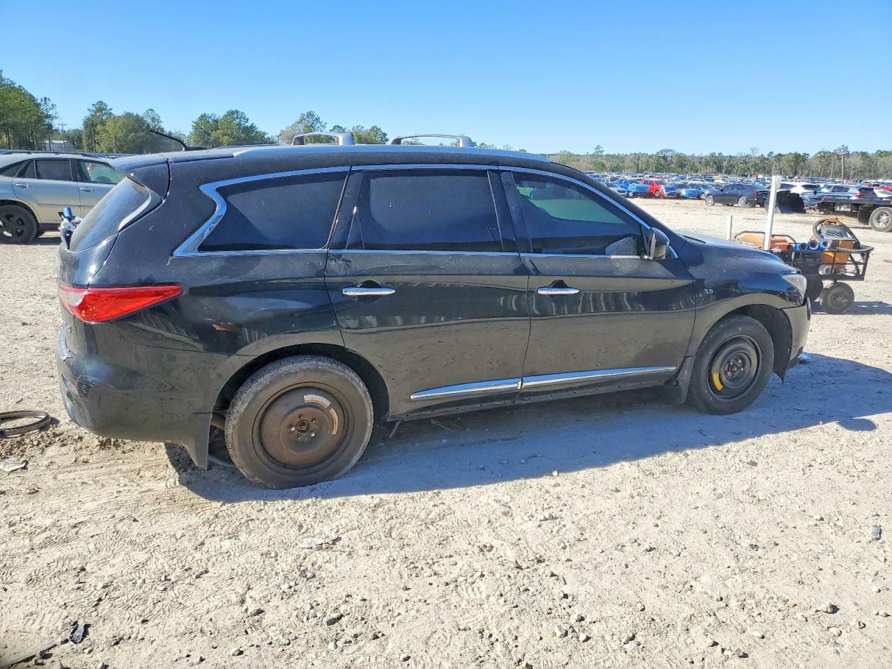 INFINITI Qx