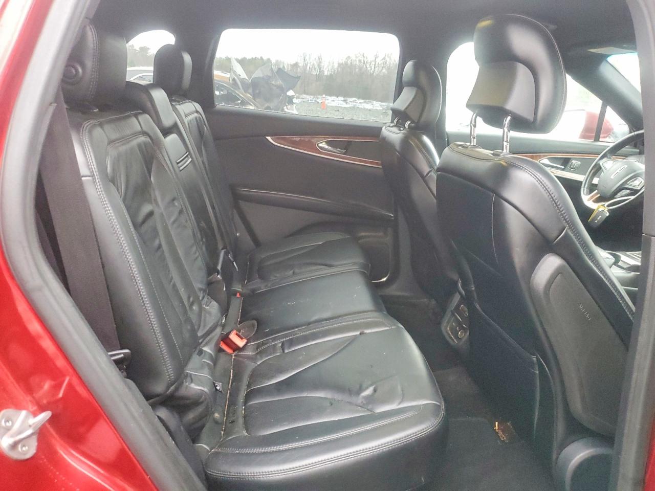 Lincoln MKX Select