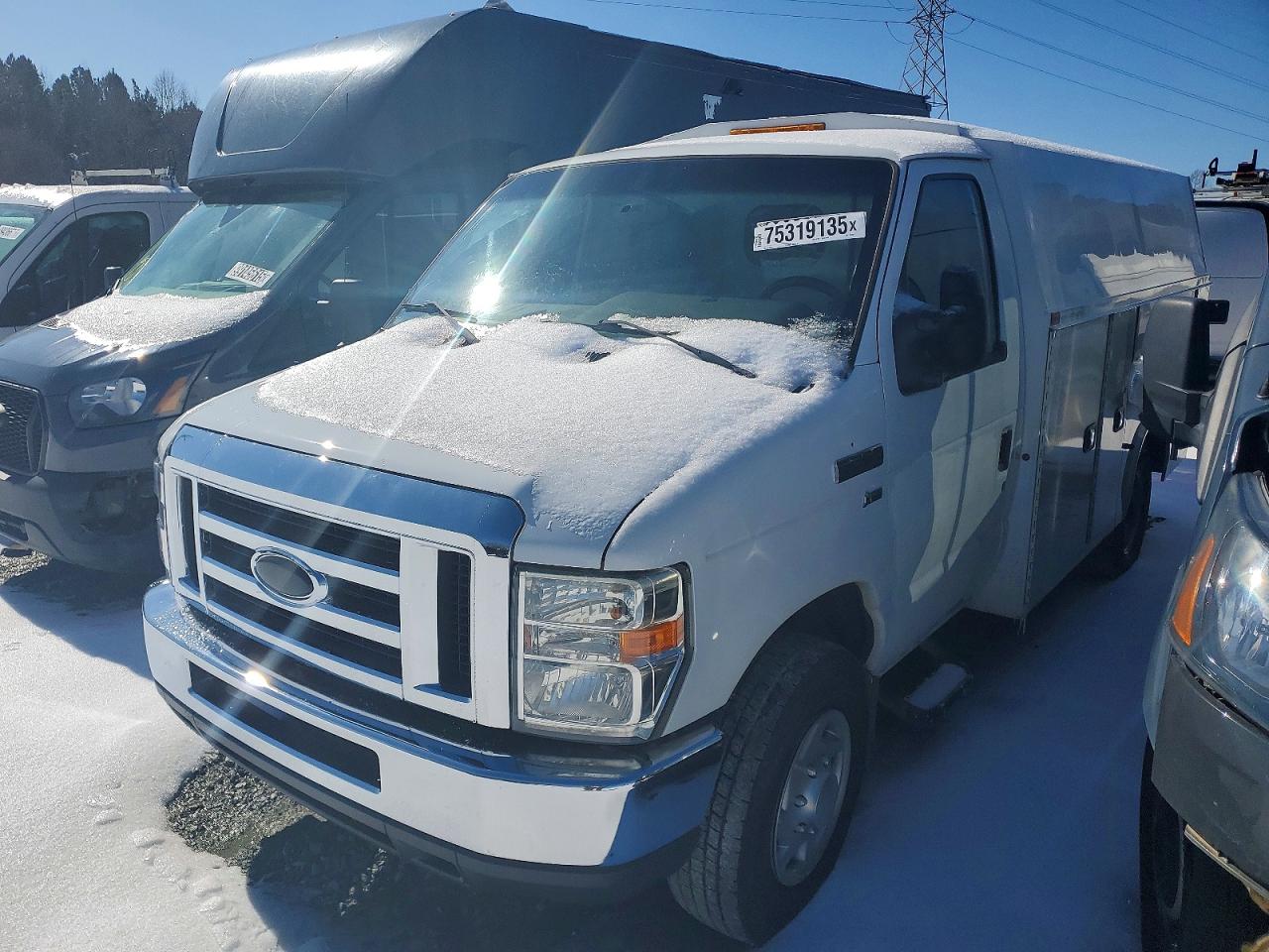 Salvage Ford Econoline Image