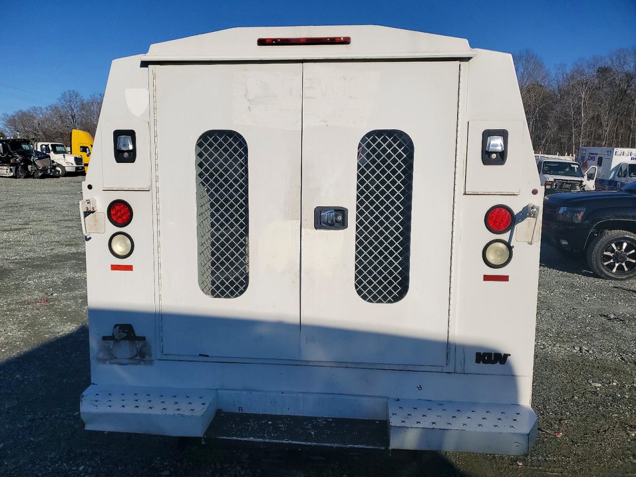Ford Econoline E350 Super Duty Van