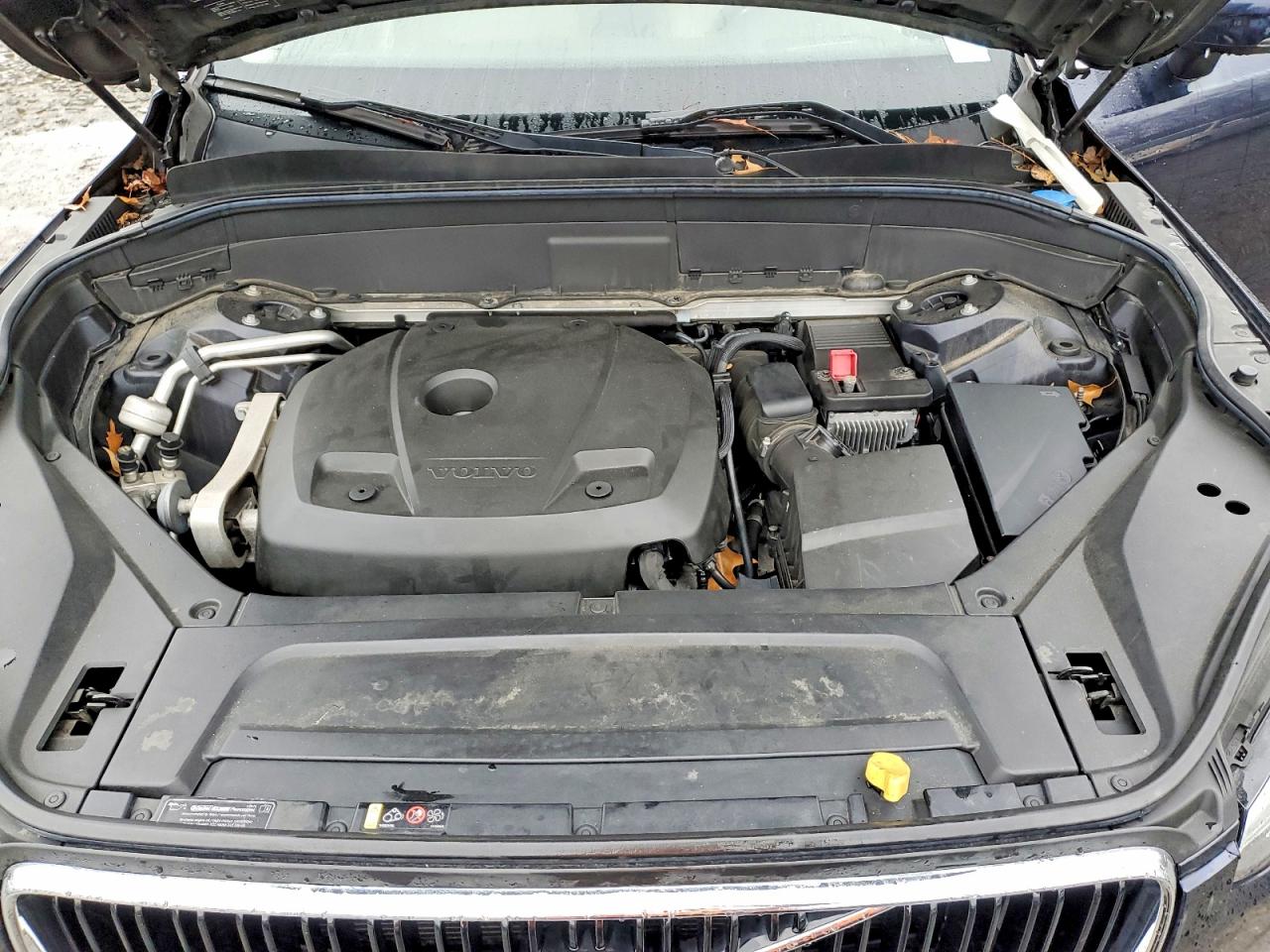 Volvo XC90 T6