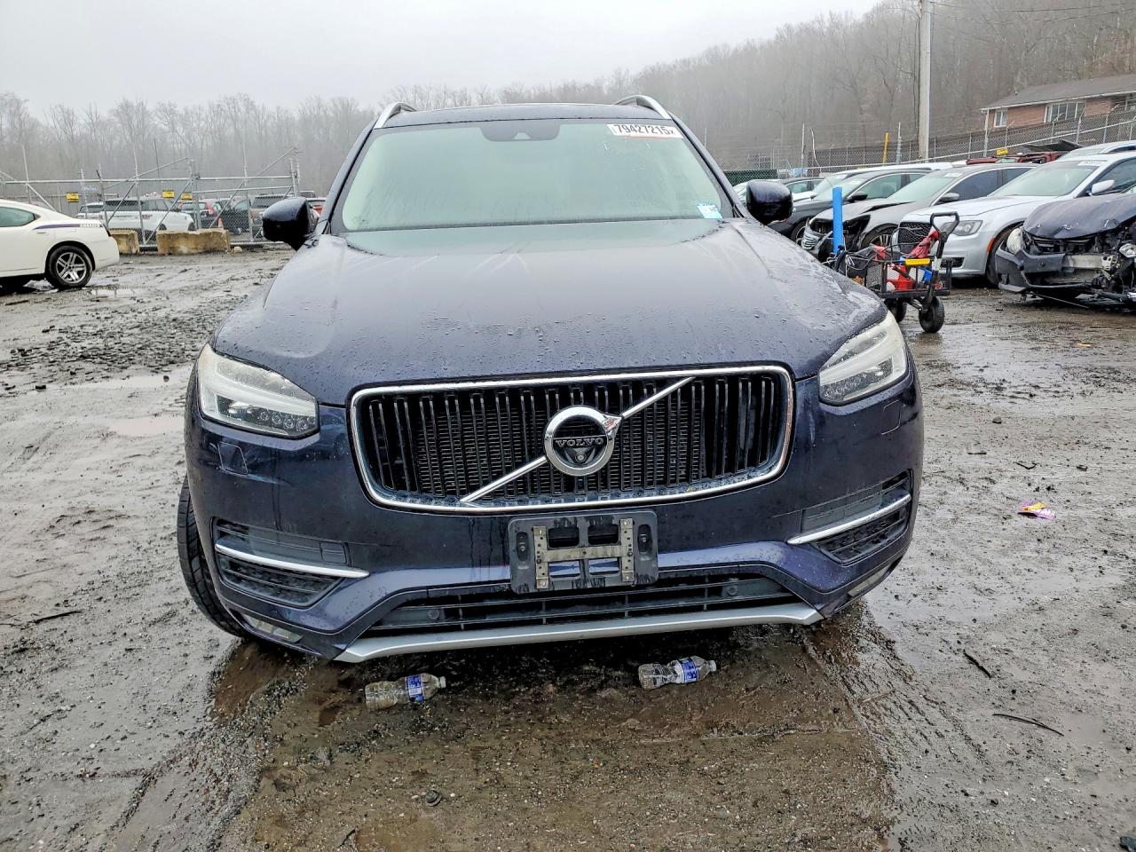 Volvo XC90 T6