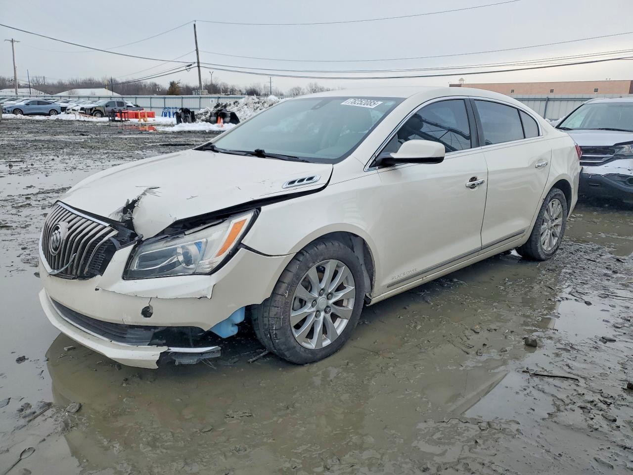 Salvage Buick LaCrosse Image