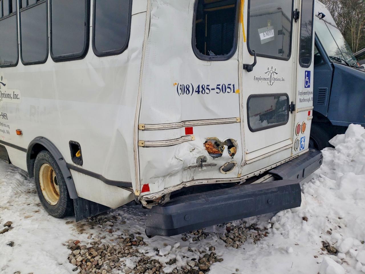 Ford Econoline E350 Super Duty Van