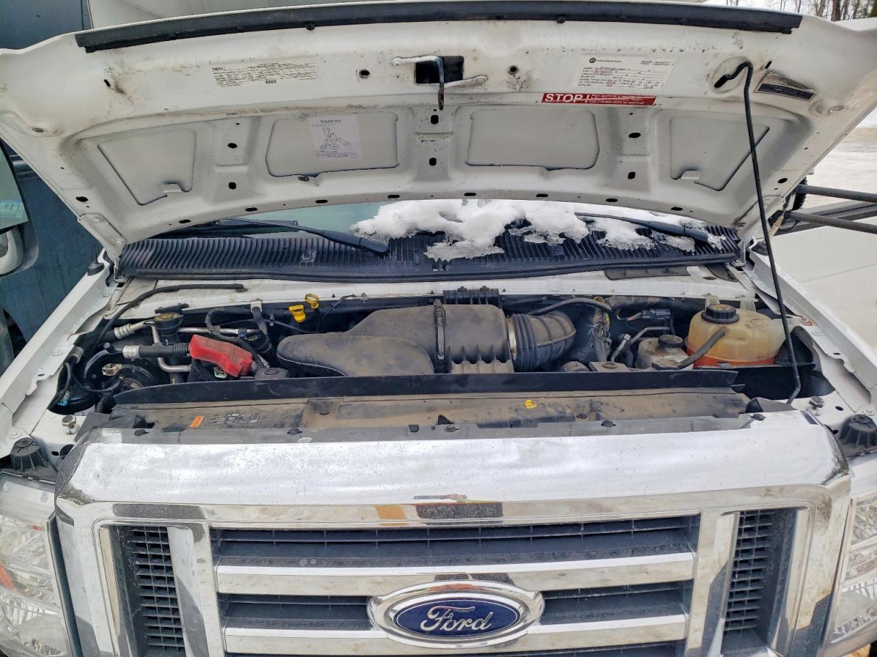 Ford Econoline E350 Super Duty Van