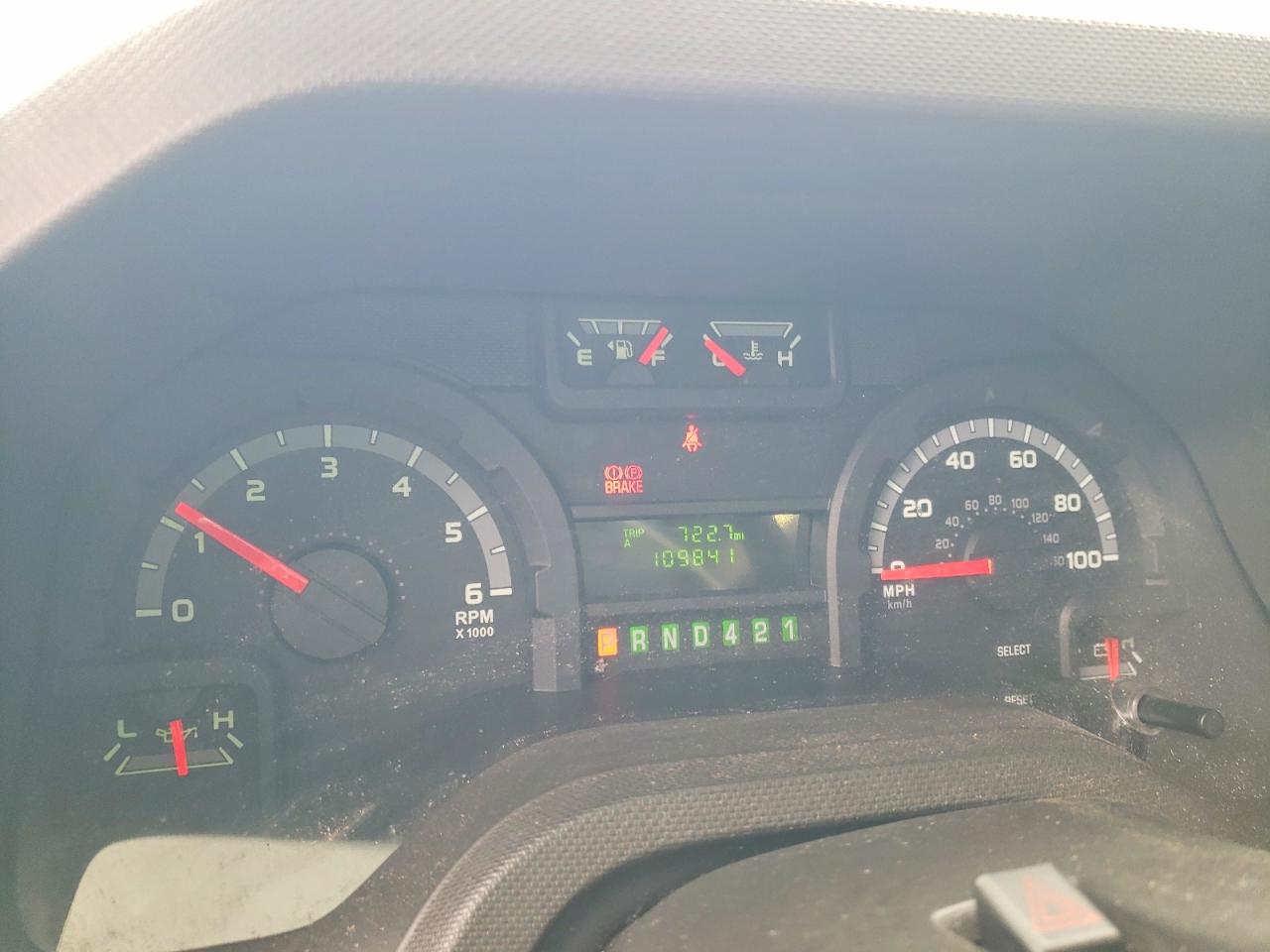 Ford Econoline E350 Super Duty Van