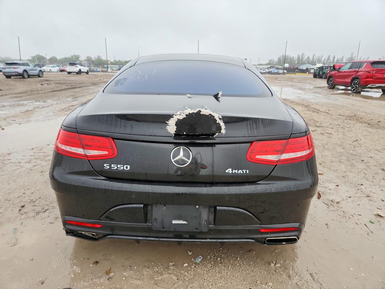 Mercedes-Benz S-Class 550