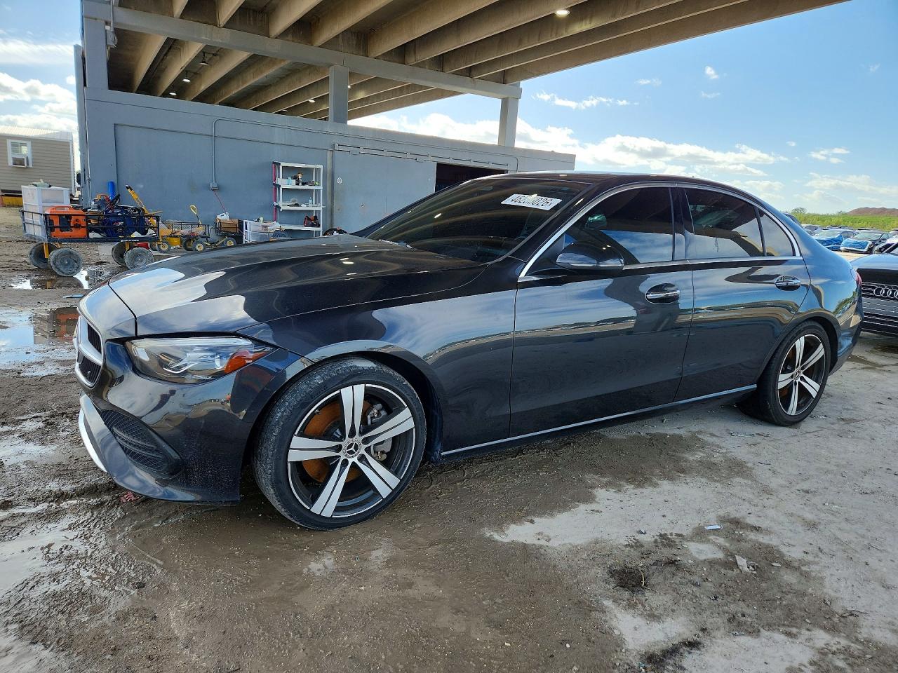 Salvage Mercedes-Benz C-Class Image