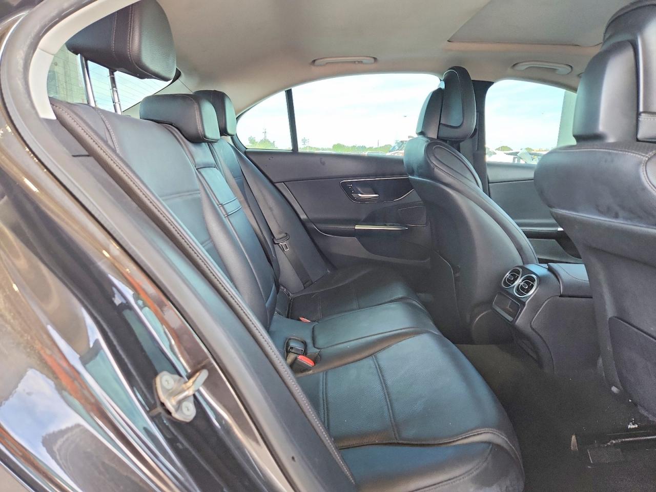 Mercedes-Benz C-Class 300