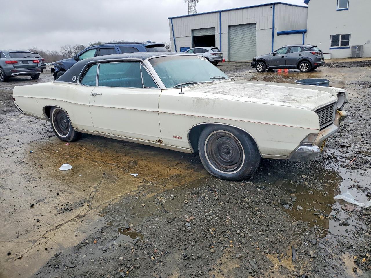 Ford LTD