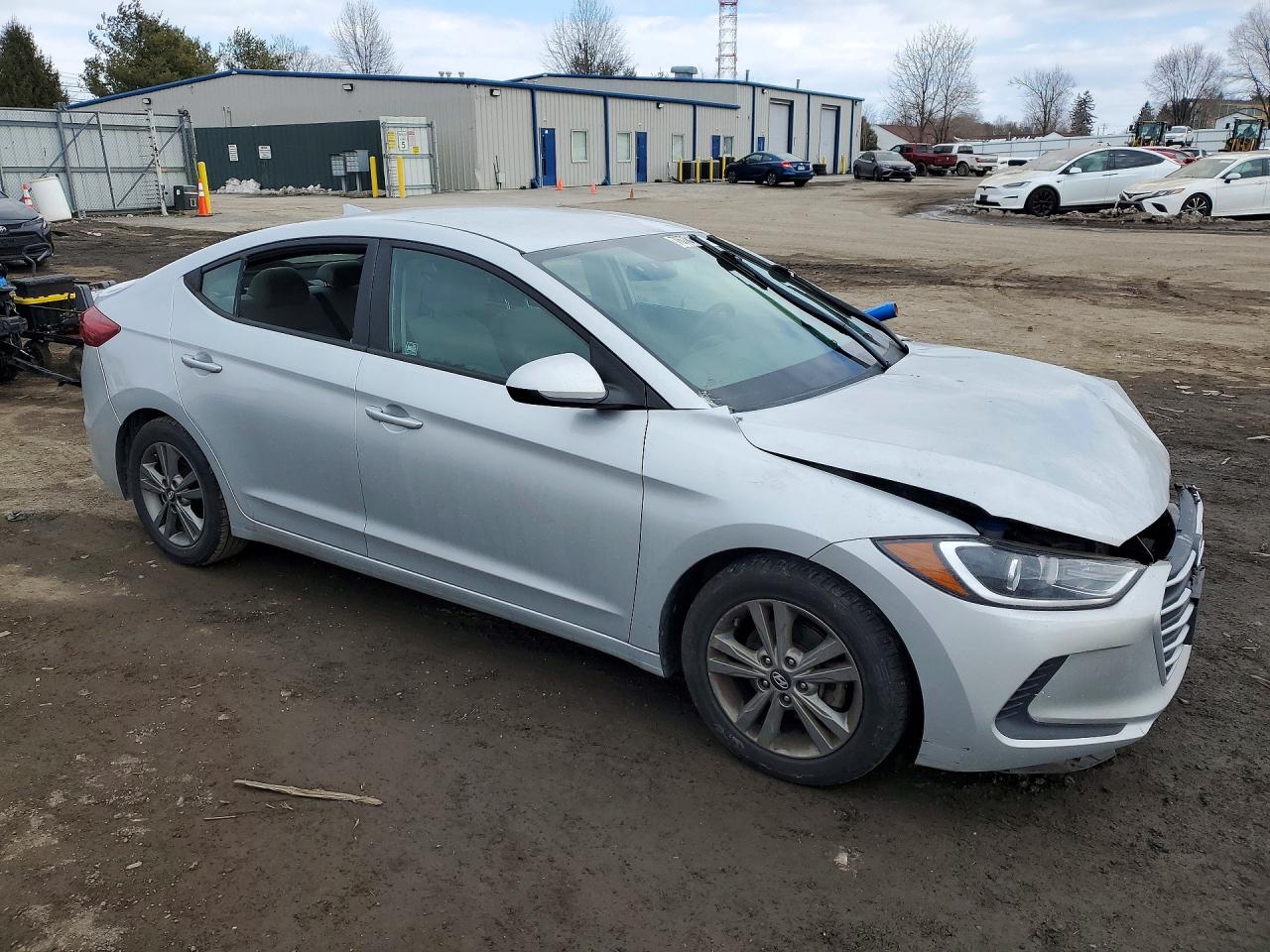 Hyundai ELANTRA Sel