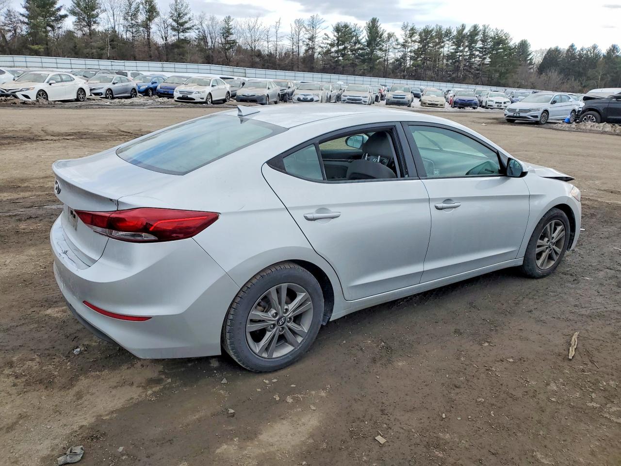 Hyundai ELANTRA Sel