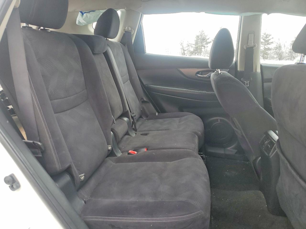 Nissan Rogue S