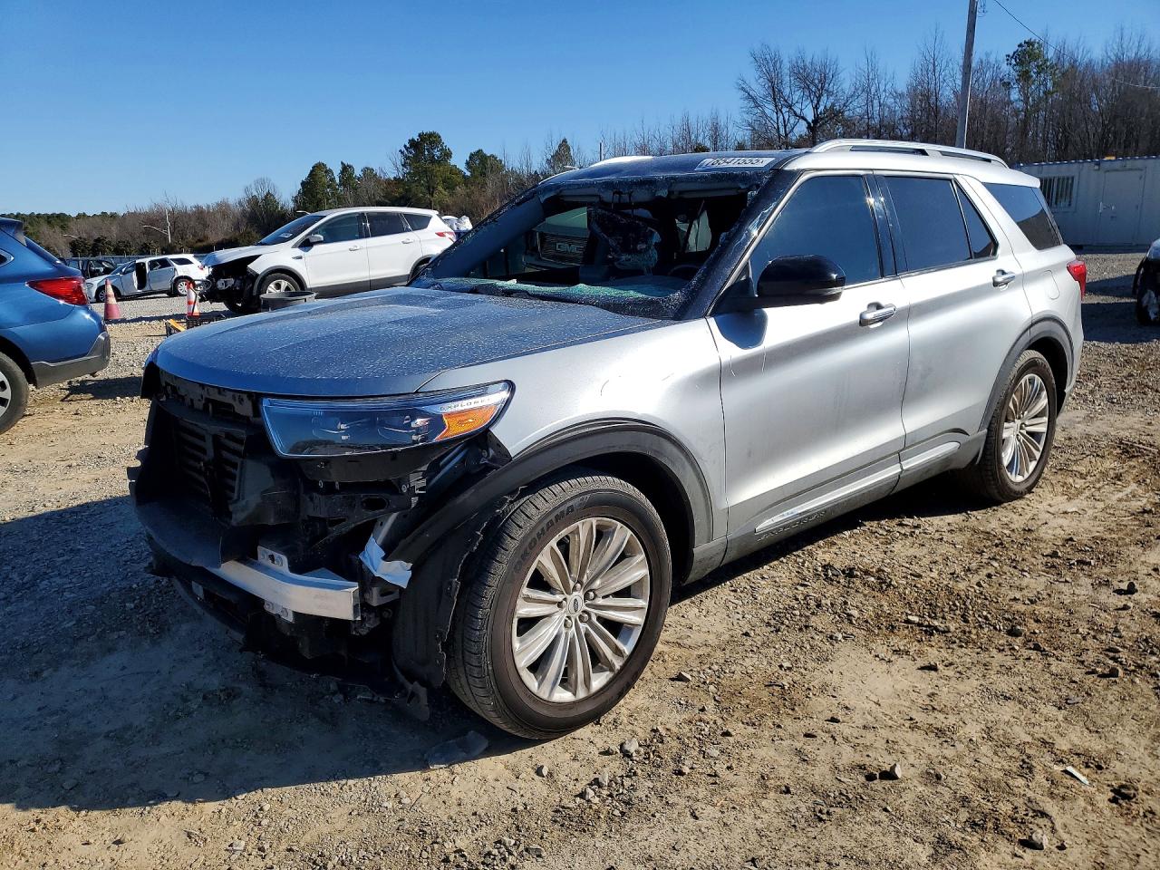 Salvage Ford Explorer Image
