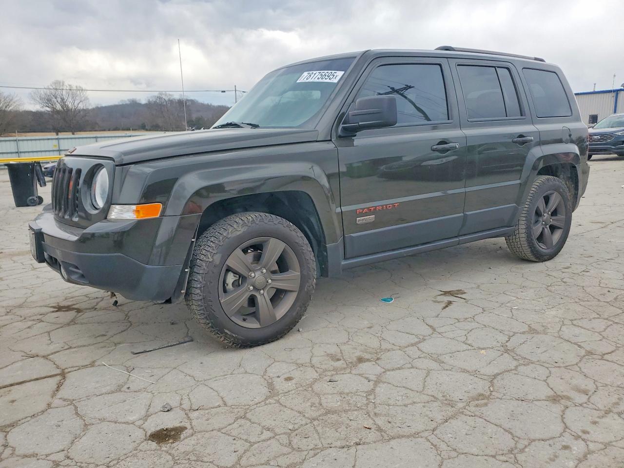 Salvage Jeep Patriot Image