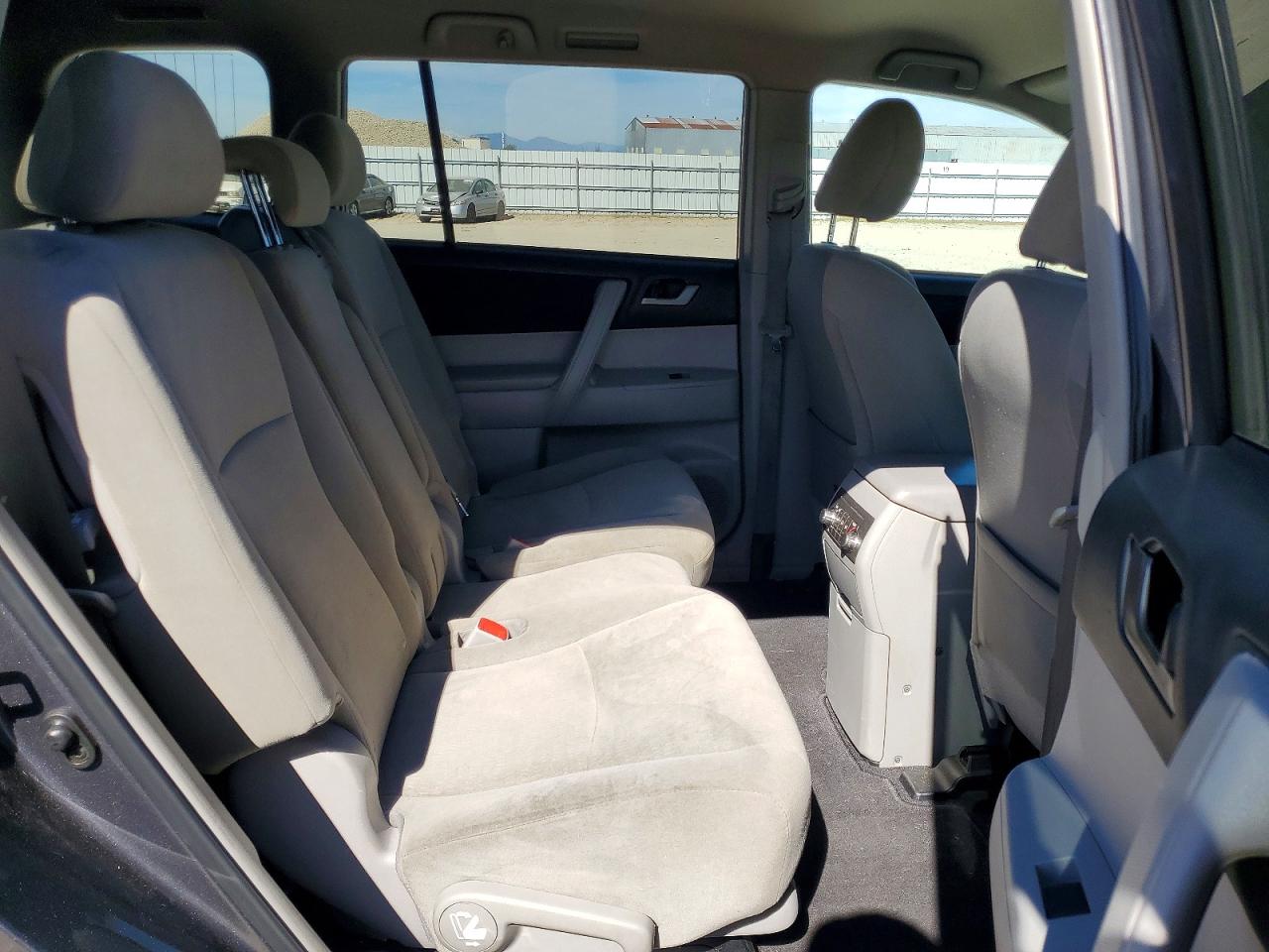Toyota Highlander Plus