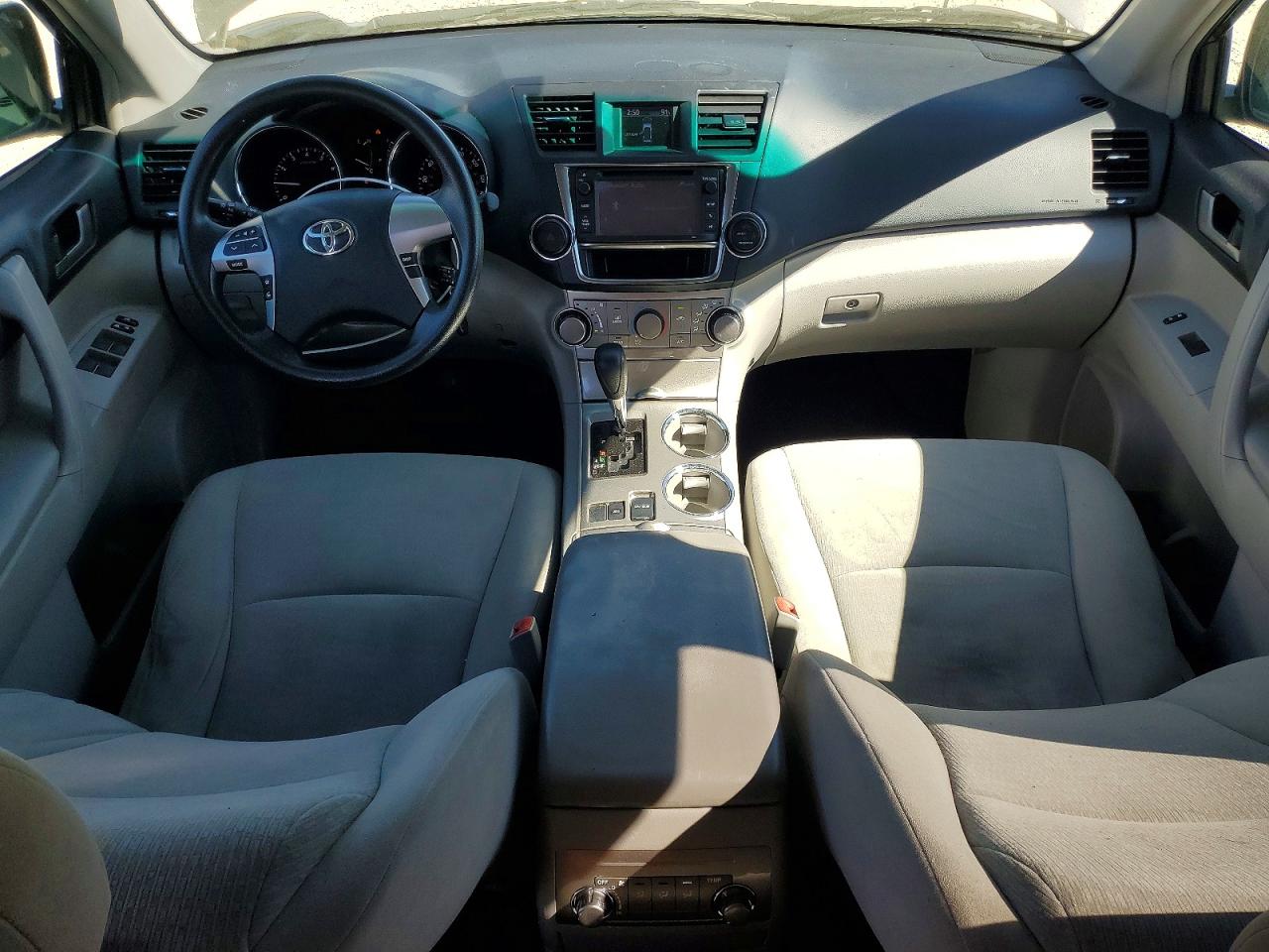 Toyota Highlander Plus
