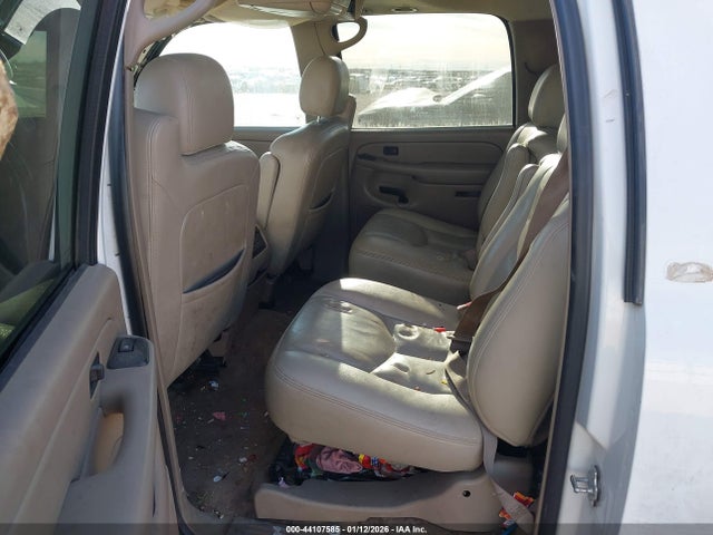 Chevrolet Suburban 1500 Lt