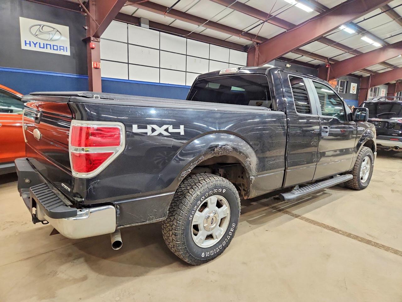 Ford F-150 Super Cab