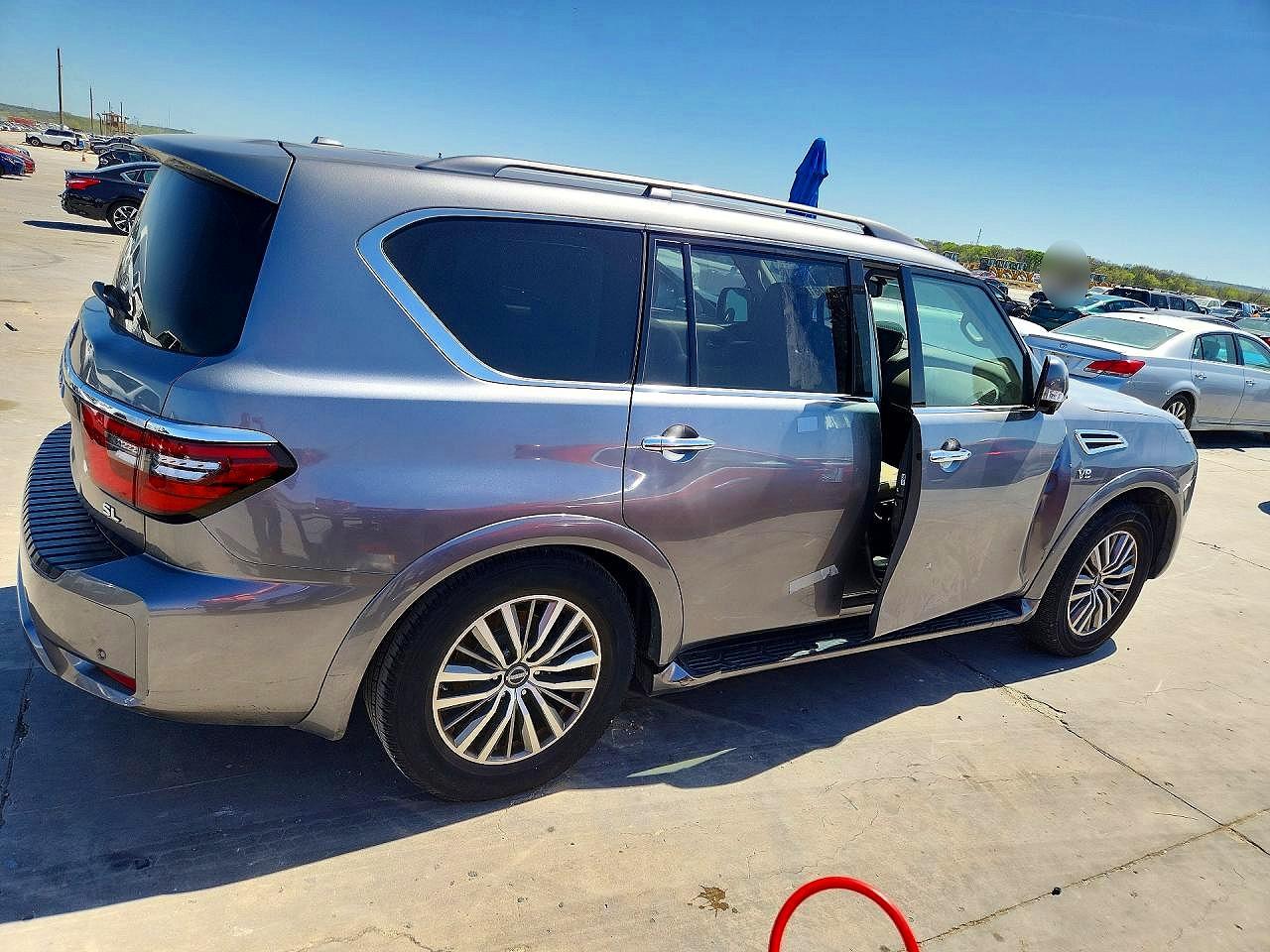 Nissan Armada Sl