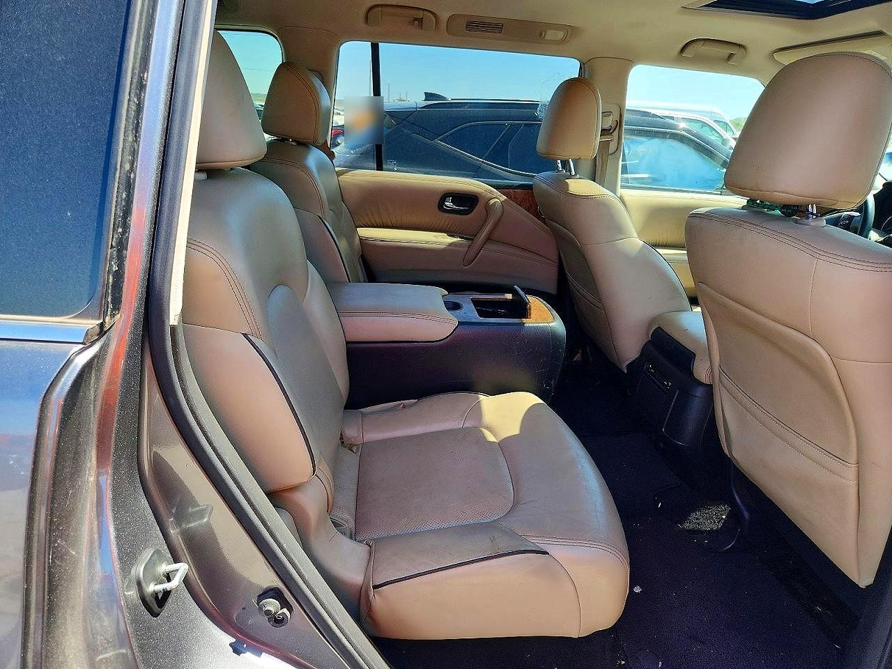 Nissan Armada Sl