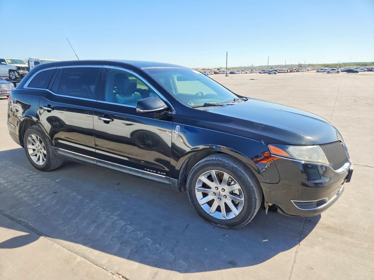 Lincoln MKT
