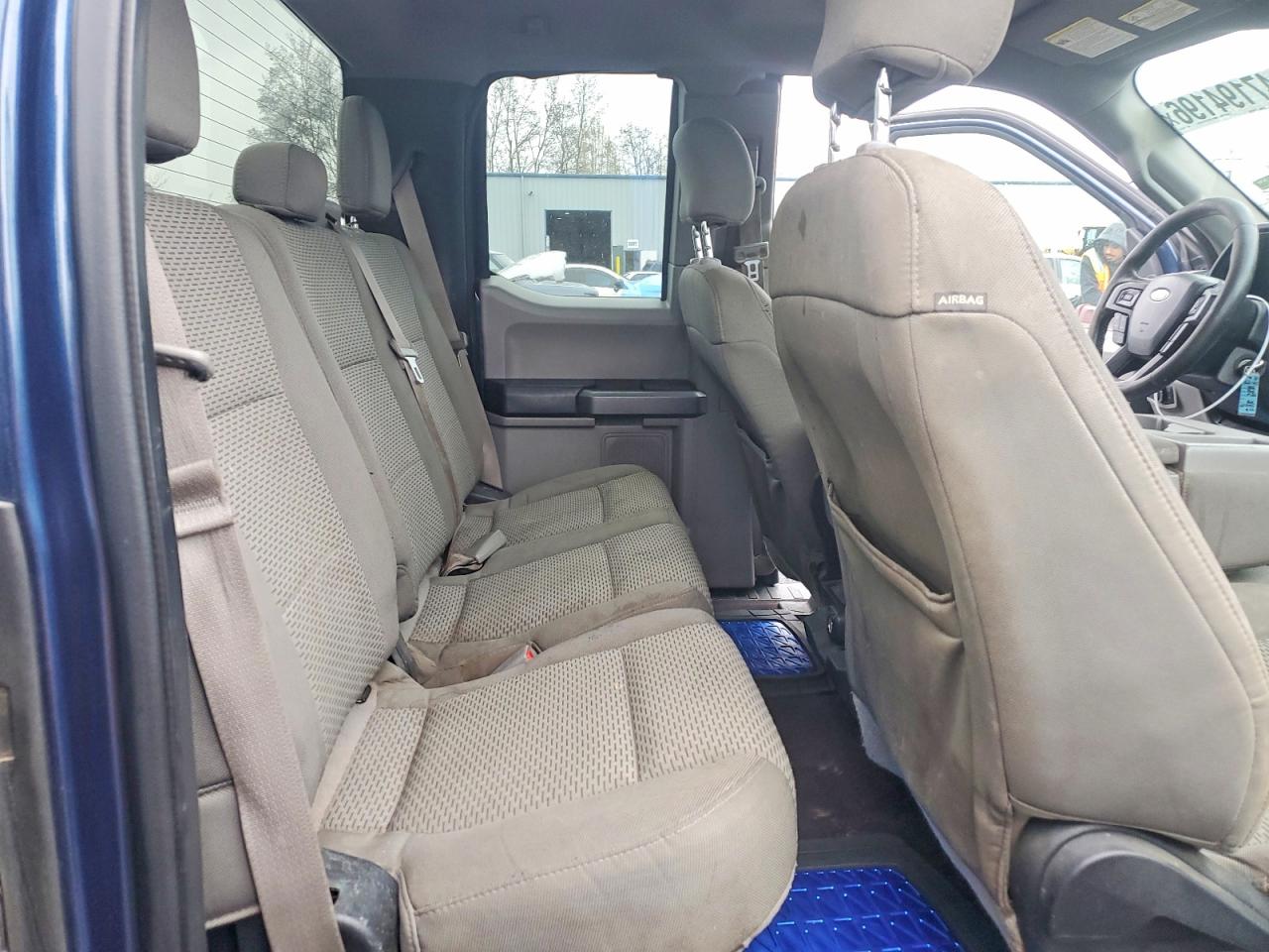 Ford F-150 Super Cab