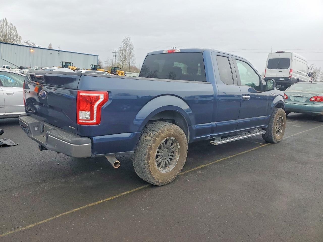 Ford F-150 Super Cab