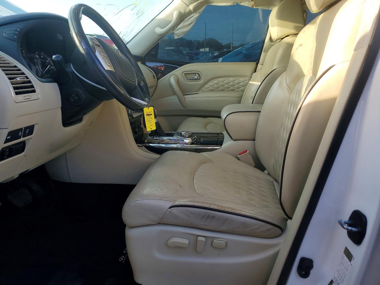 INFINITI Qx Luxe