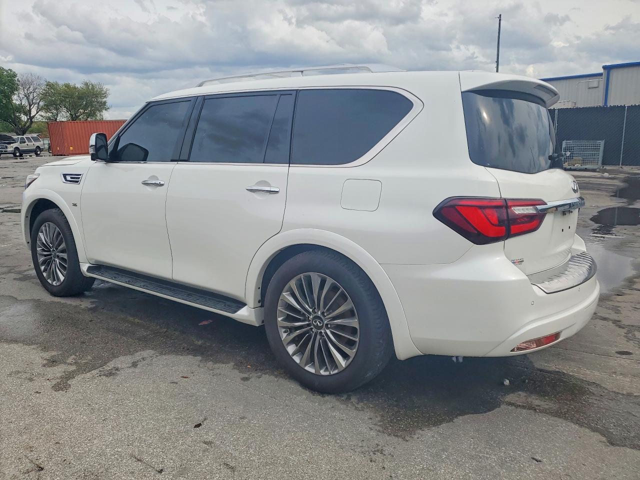 INFINITI Qx Luxe
