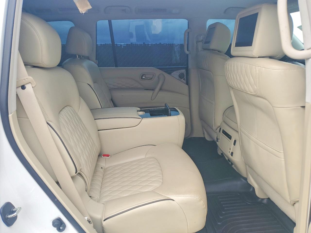 INFINITI Qx Luxe