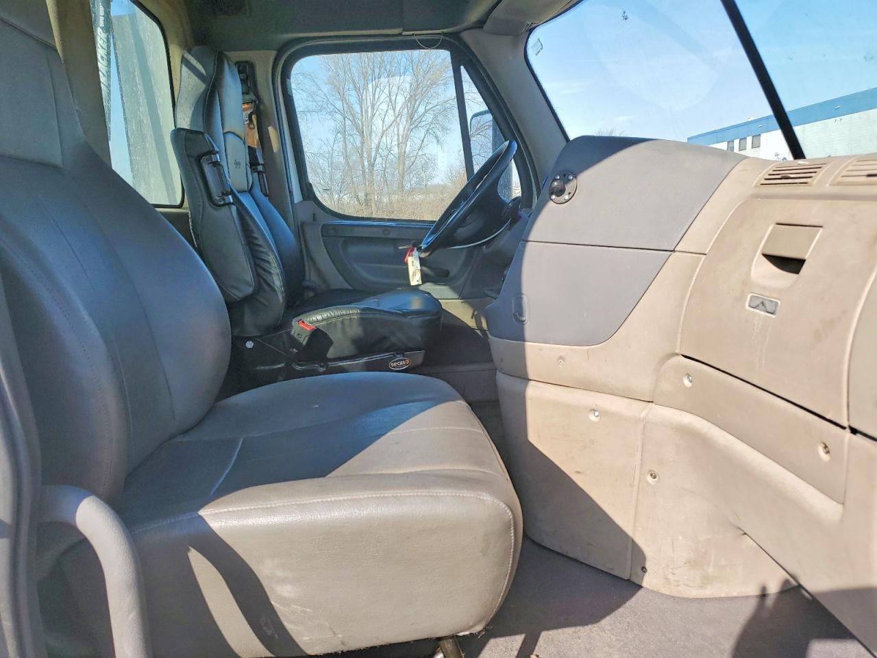 Freightliner Cascadia 1