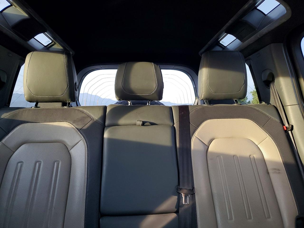 Land Rover Defender 110 X-dynamic Hse