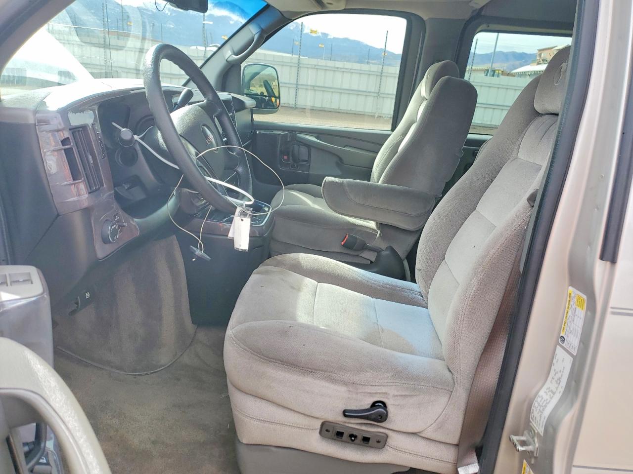GMC Savana G1500