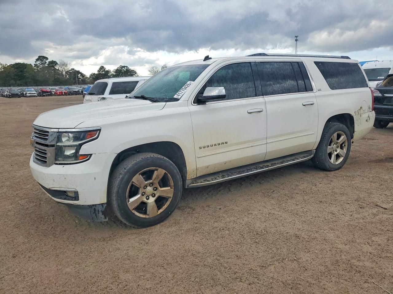 Salvage Chevrolet Suburban Image