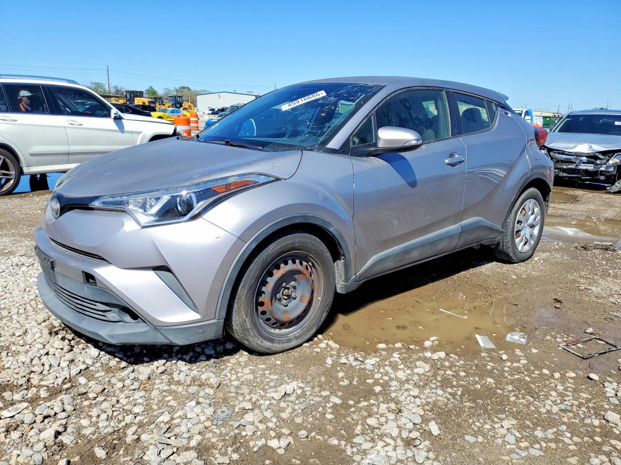 Salvage Toyota C-HR Image