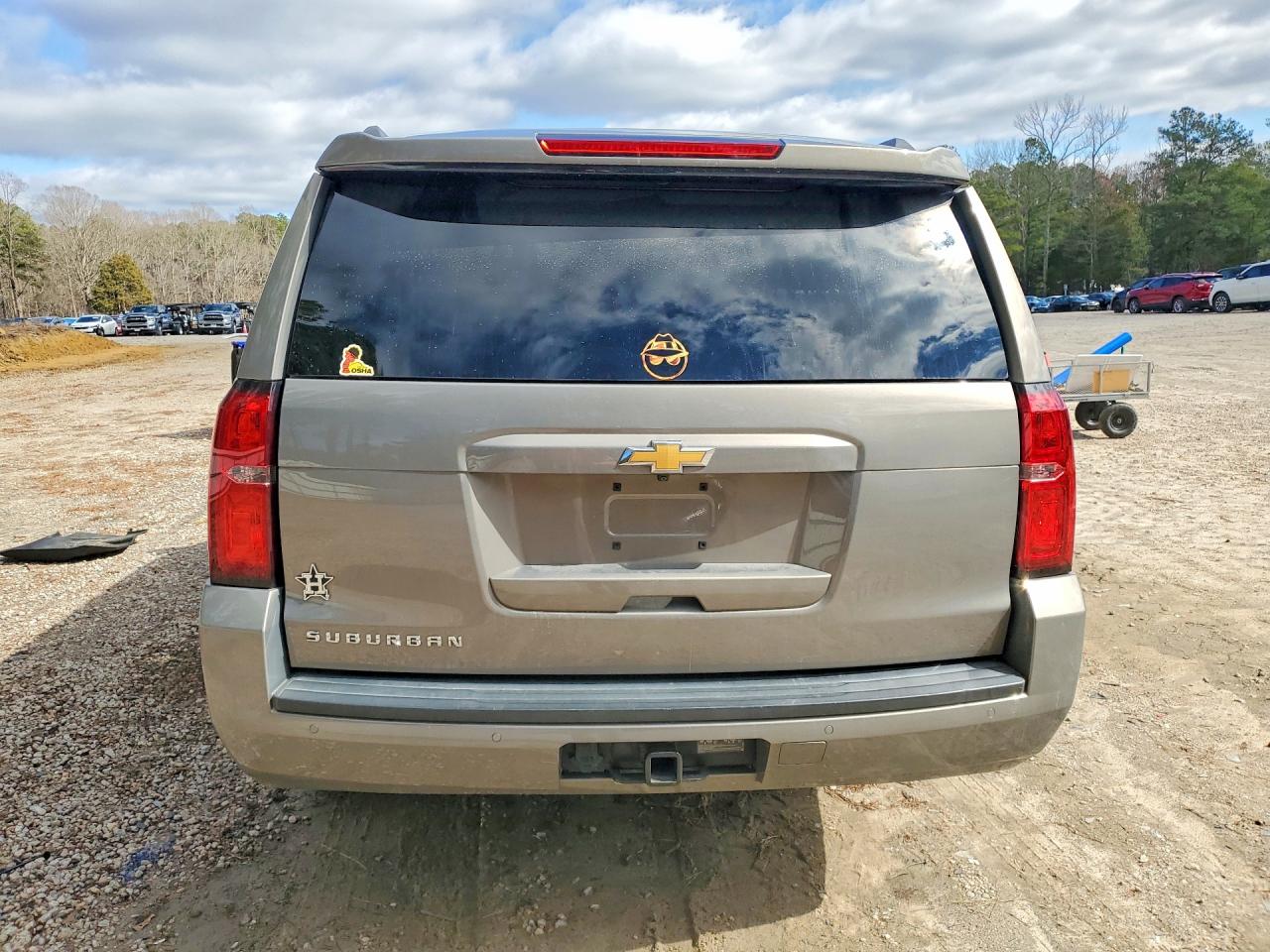 Chevrolet Suburban C1500 Lt