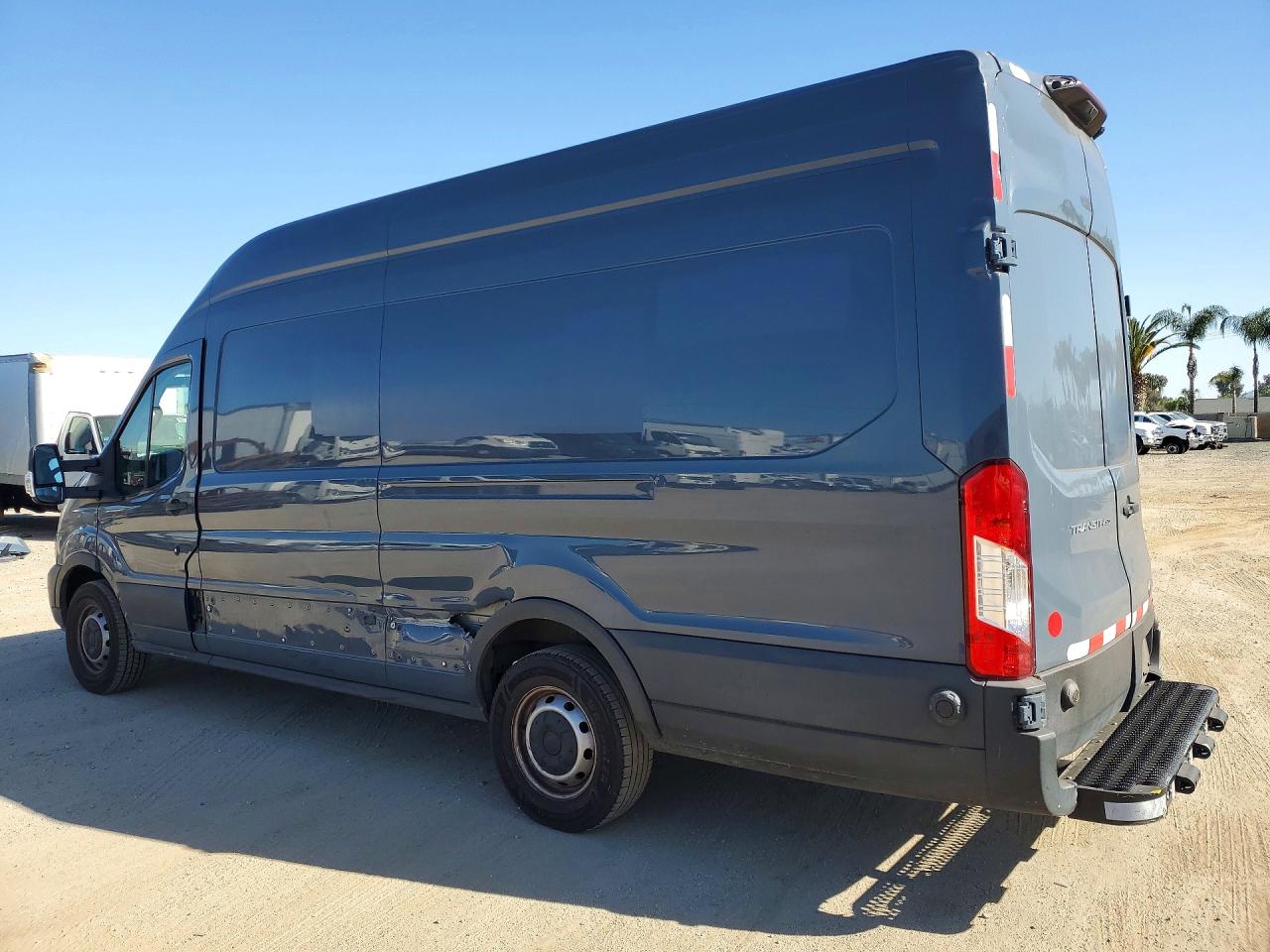 Ford Transit T-250
