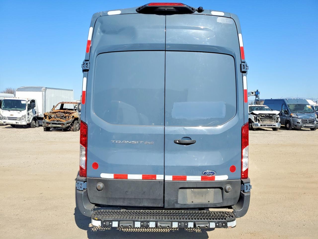 Ford Transit T-250