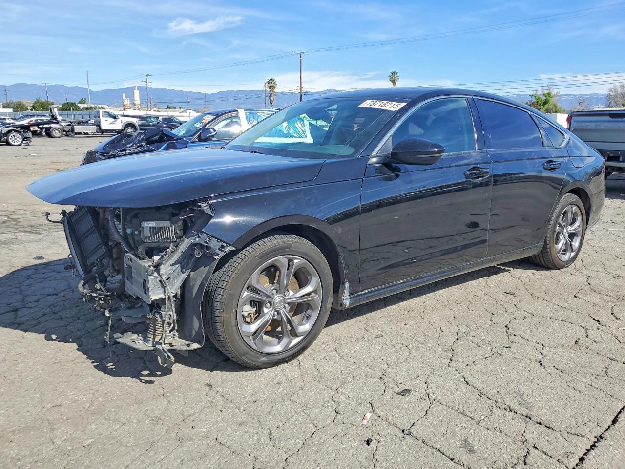Salvage Honda Accord Image