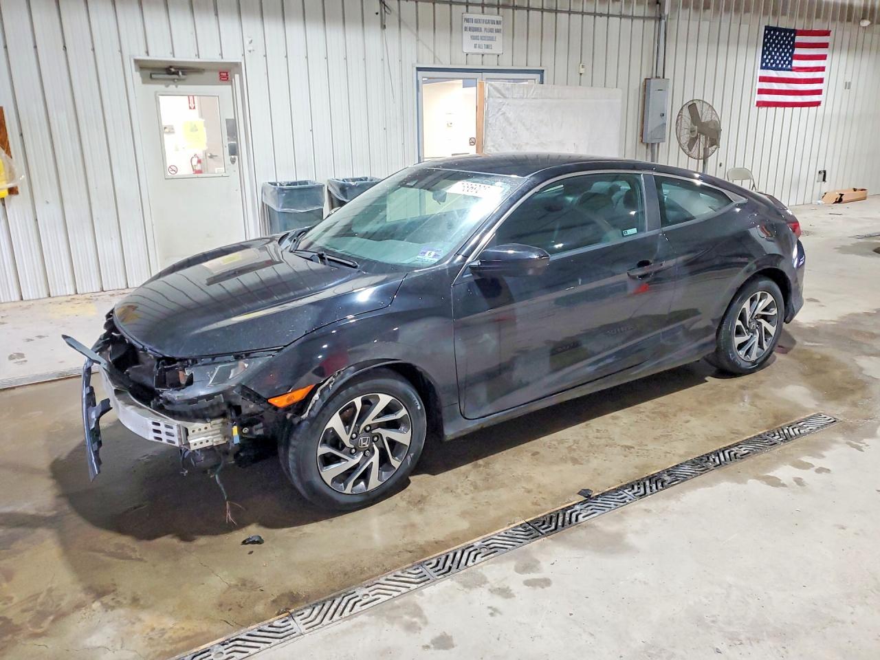 Salvage Honda Civic Image