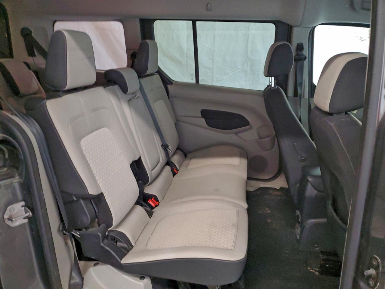 Ford Transit Titanium