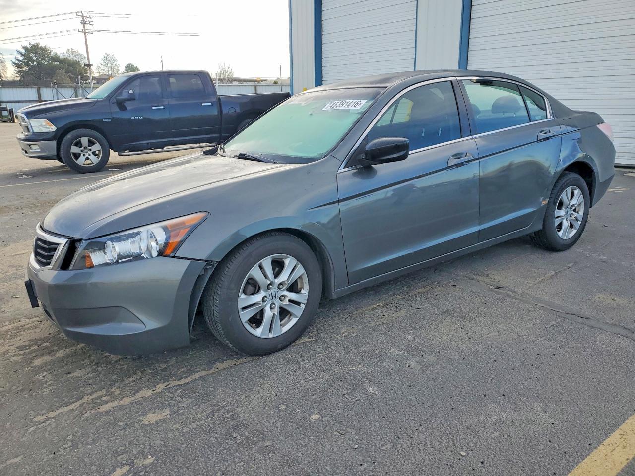 Salvage Honda Accord Image