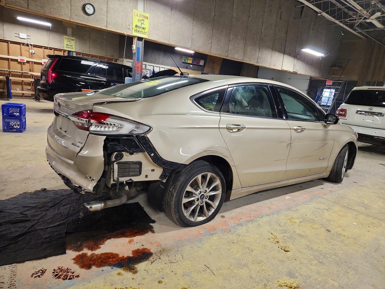 Ford Fusion Se Hybrid
